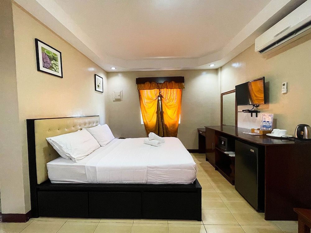 Siayan Travellers Inn Manila powered by Cocotel Standard Room