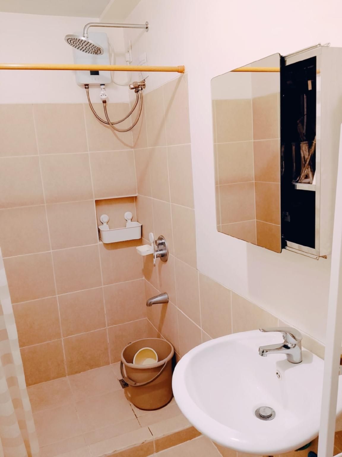 f6d8905472ce5e24978840eb76796fb3