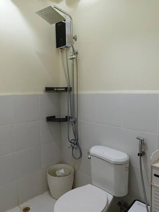Room #1184428501