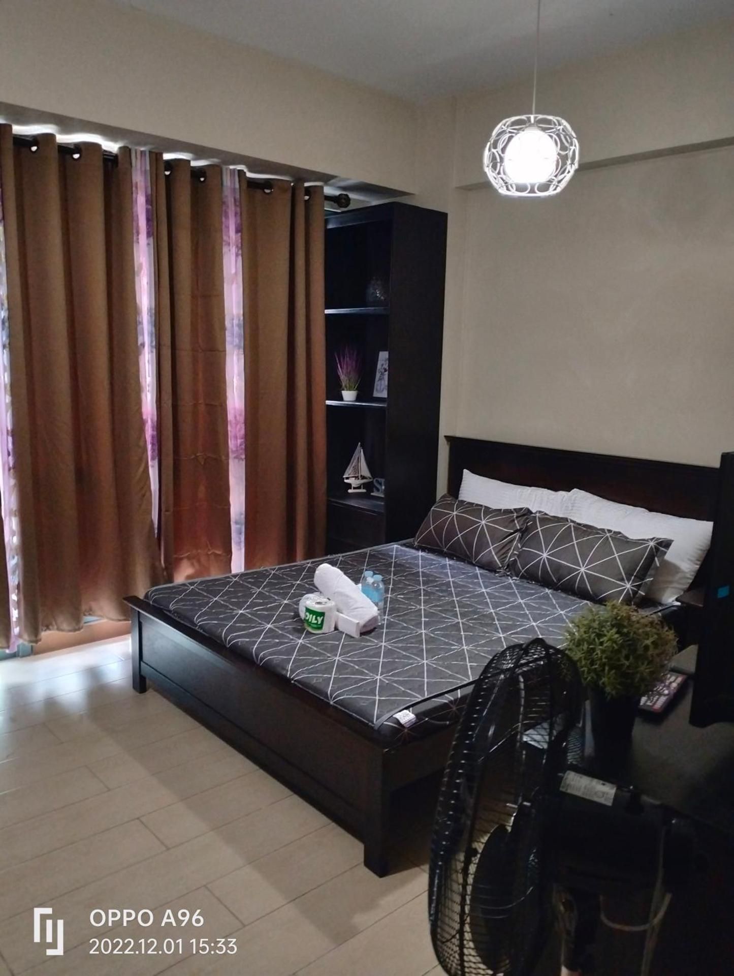 Studio with Sofa Bed