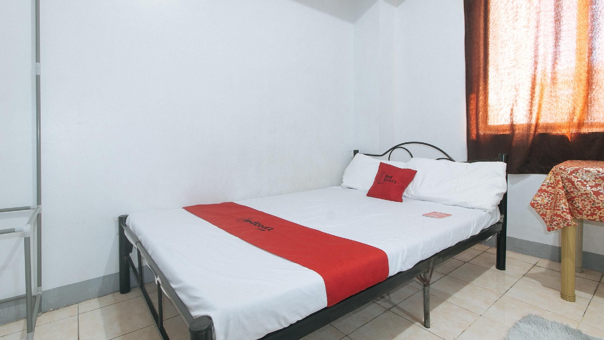 One Bed Room