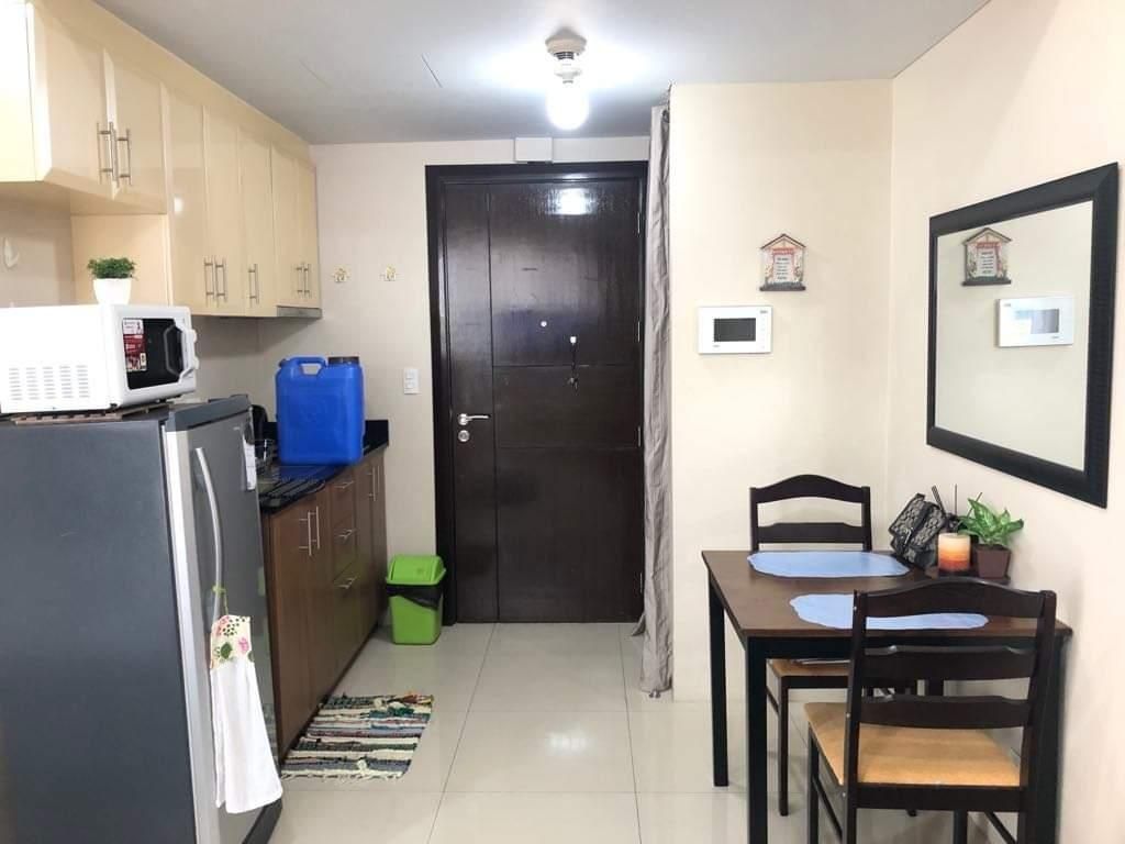 818f08c039839d751622861a9c2bc132