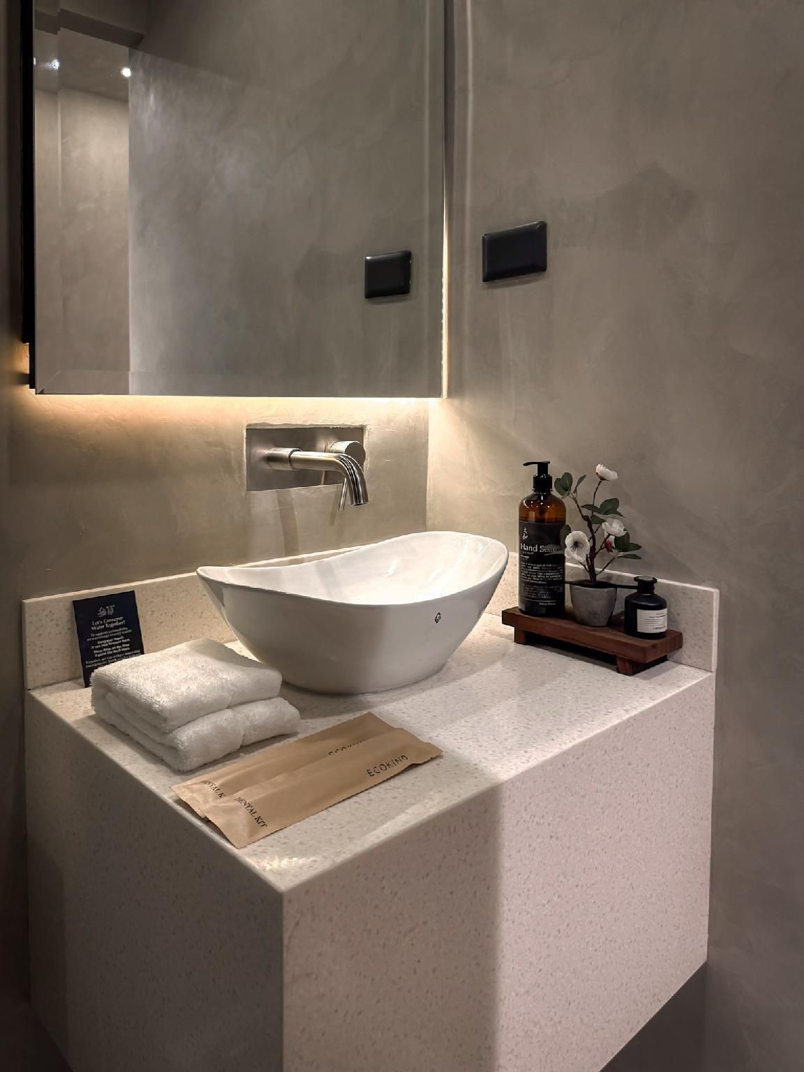 Standard Deluxe Room