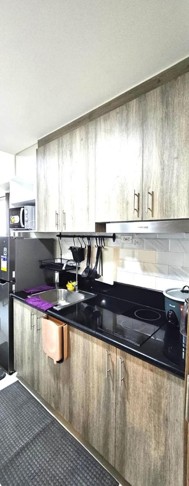 Coast Residences - 2 Bedroom with Balcony facing Mall of Asia, Manila Bay & Pool View Two-Bedroom Apartment