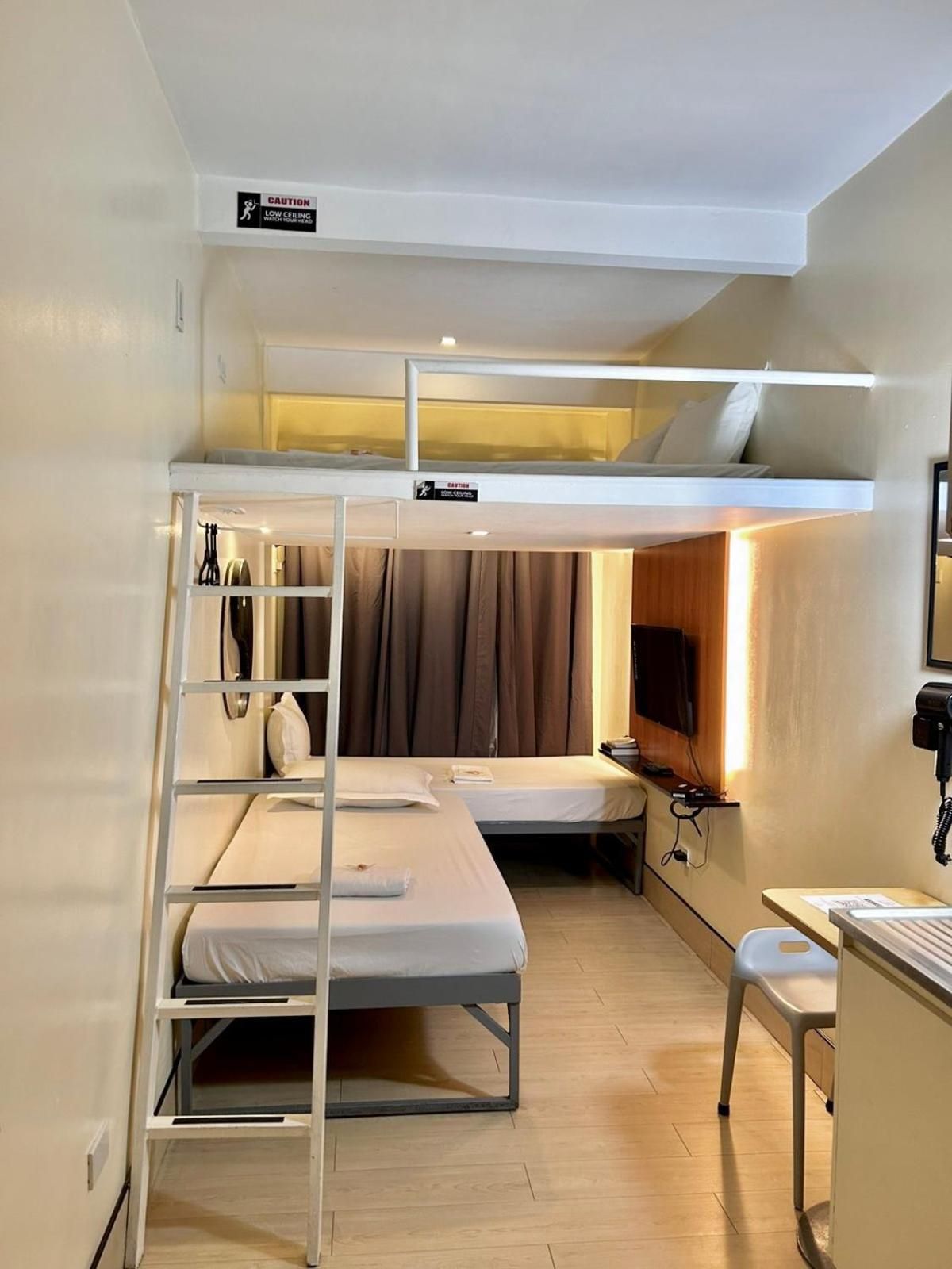 Classic Quadruple Room