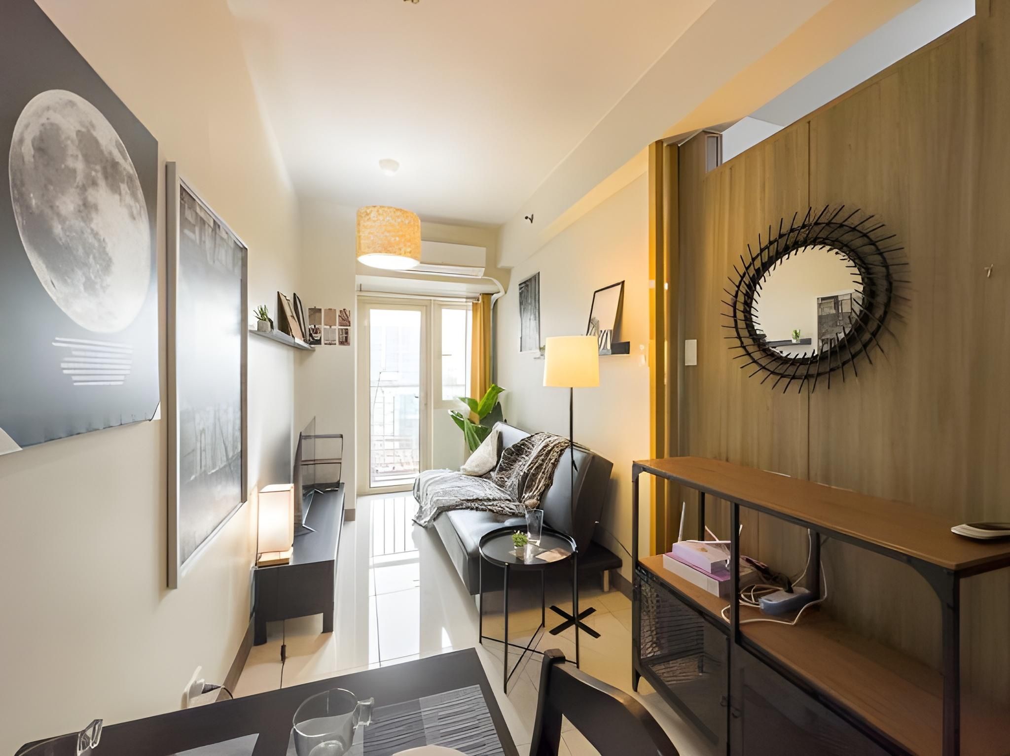 Modern Style | Family Suite One Bedroom With Balcony