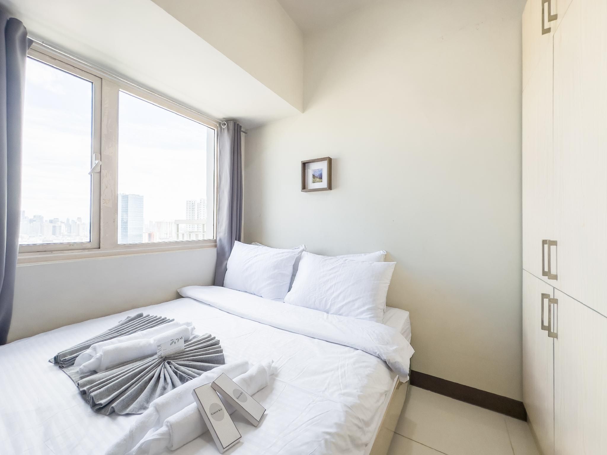 Nordic Style - Comfy Suite with City View Balcony