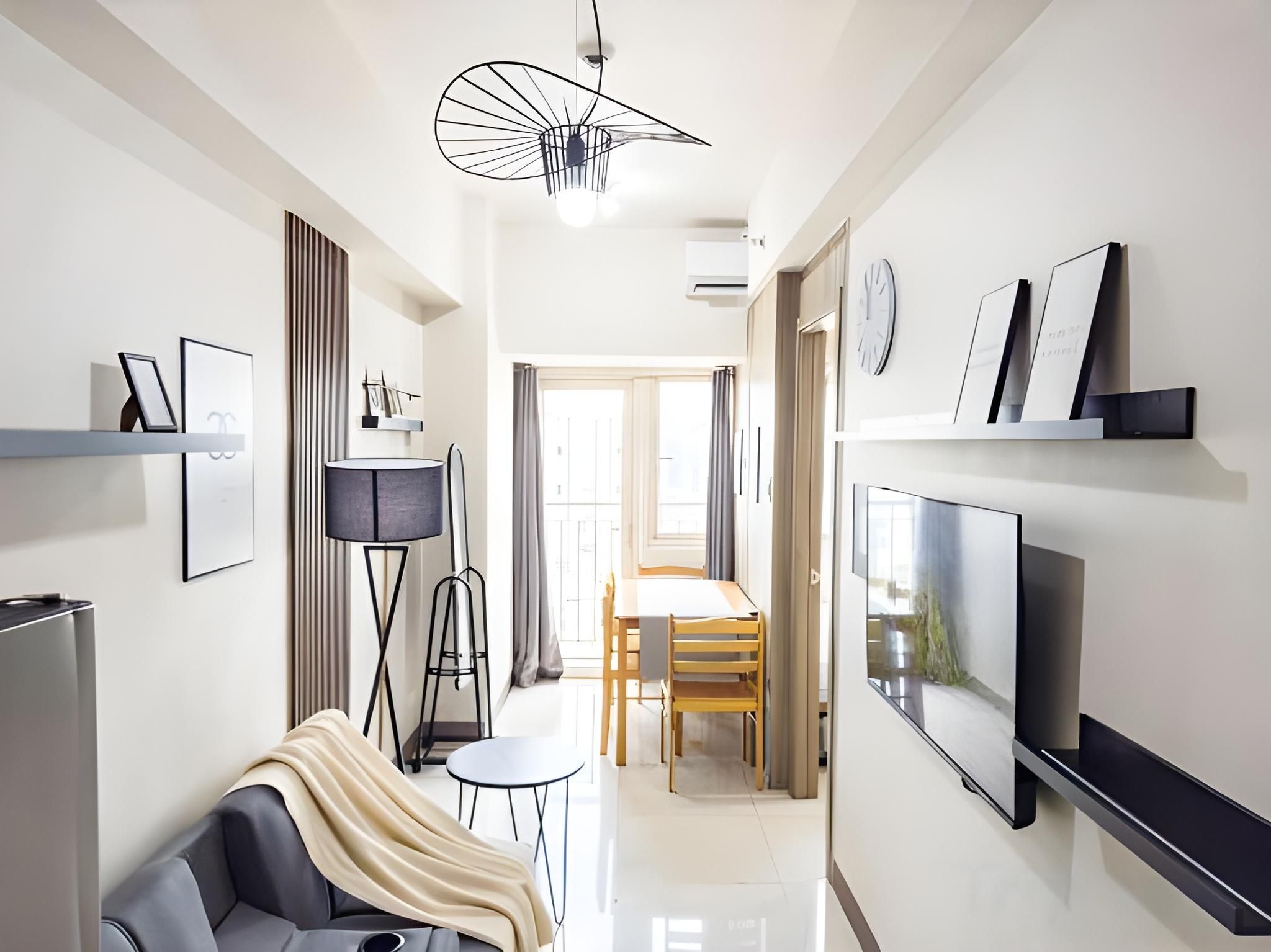 Nordic Style - Comfy Suite with City View Balcony