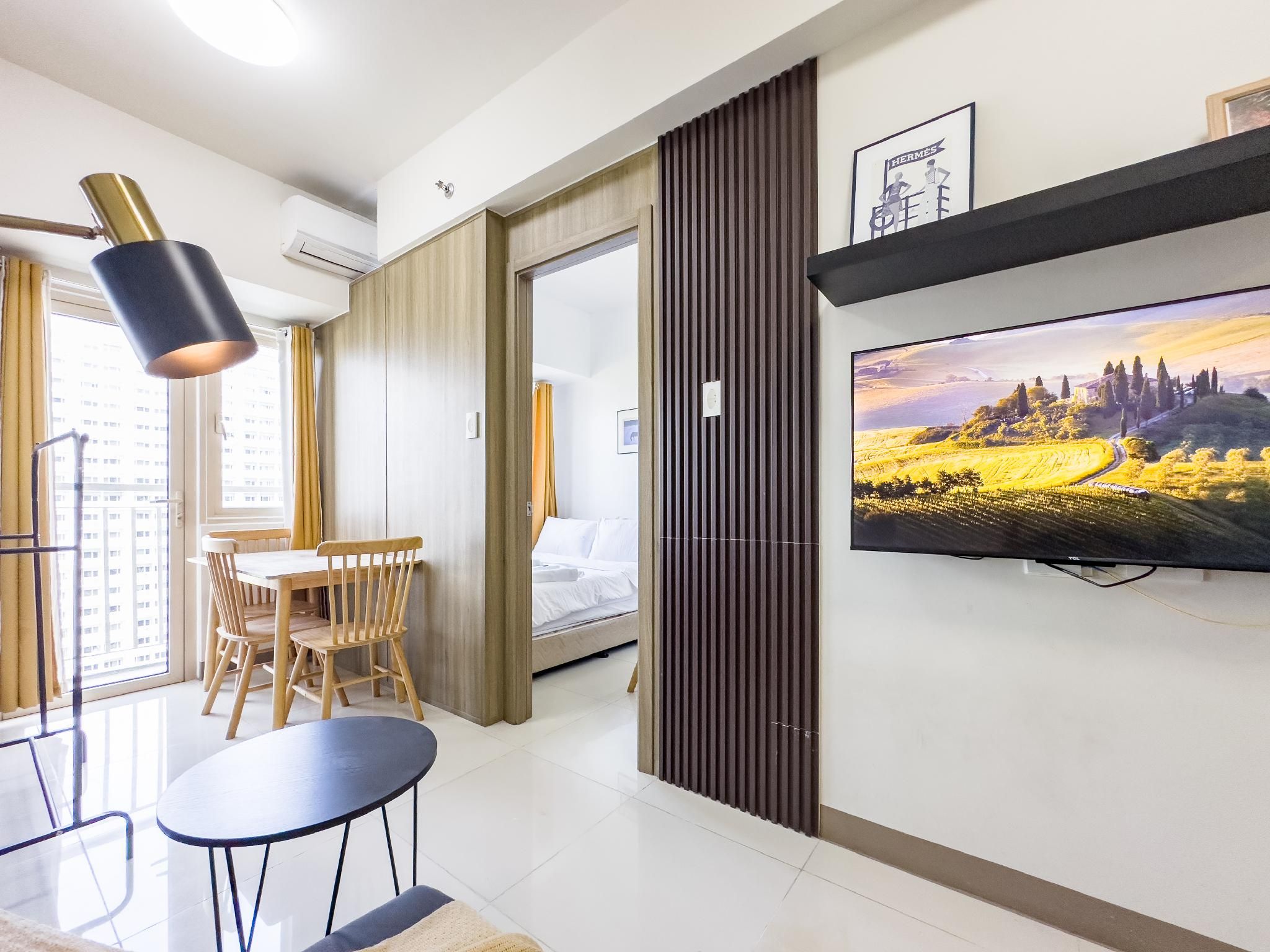 Modern Style - Superior One Bedroom with Ocean Views Balcony