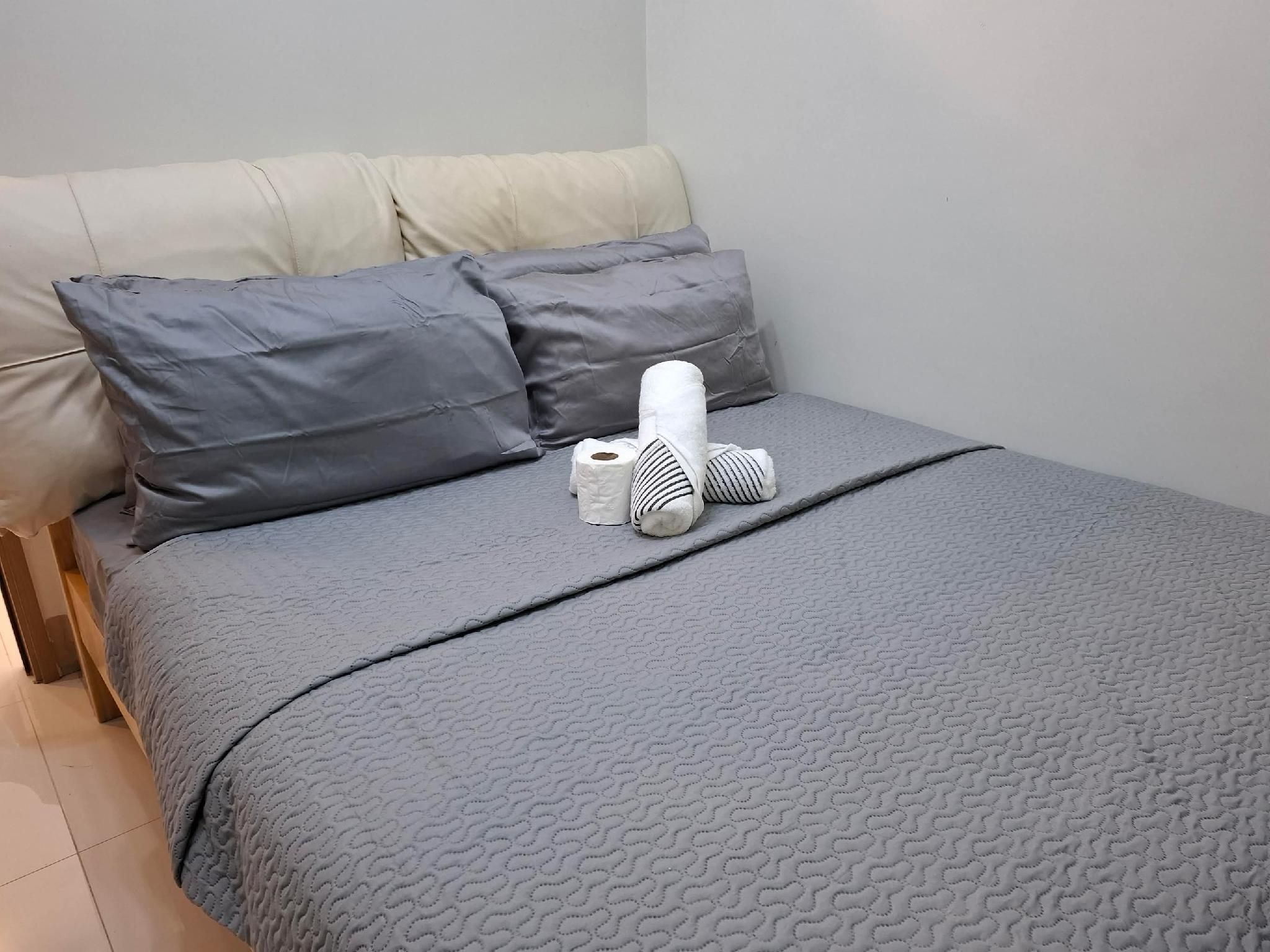 1 Bedroom W Balcony