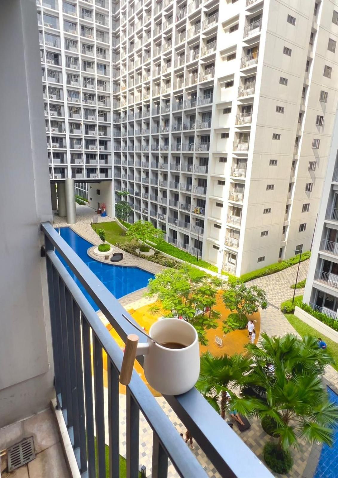 Suite with Pool View