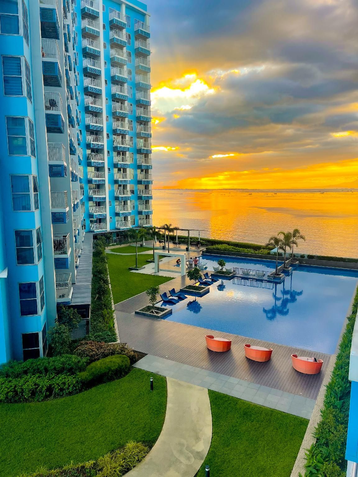 5303e51ee3915a89474998ba68f896b7