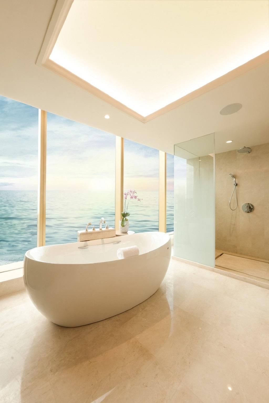 Executive Suite Double with Executive Lounge Access