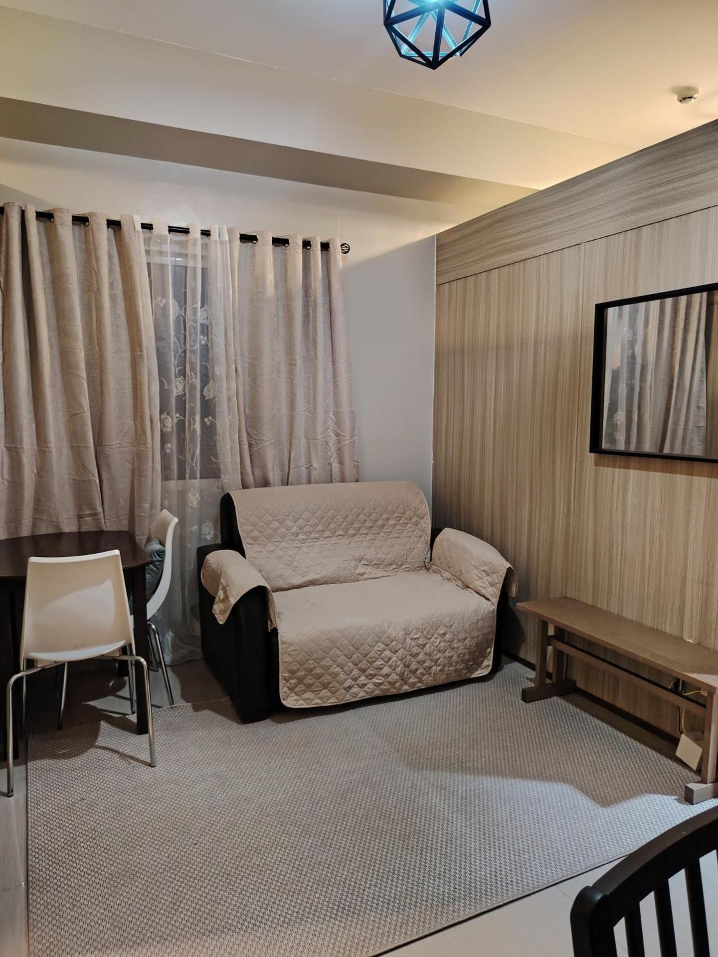 Family Two-Bedroom Apartment with View