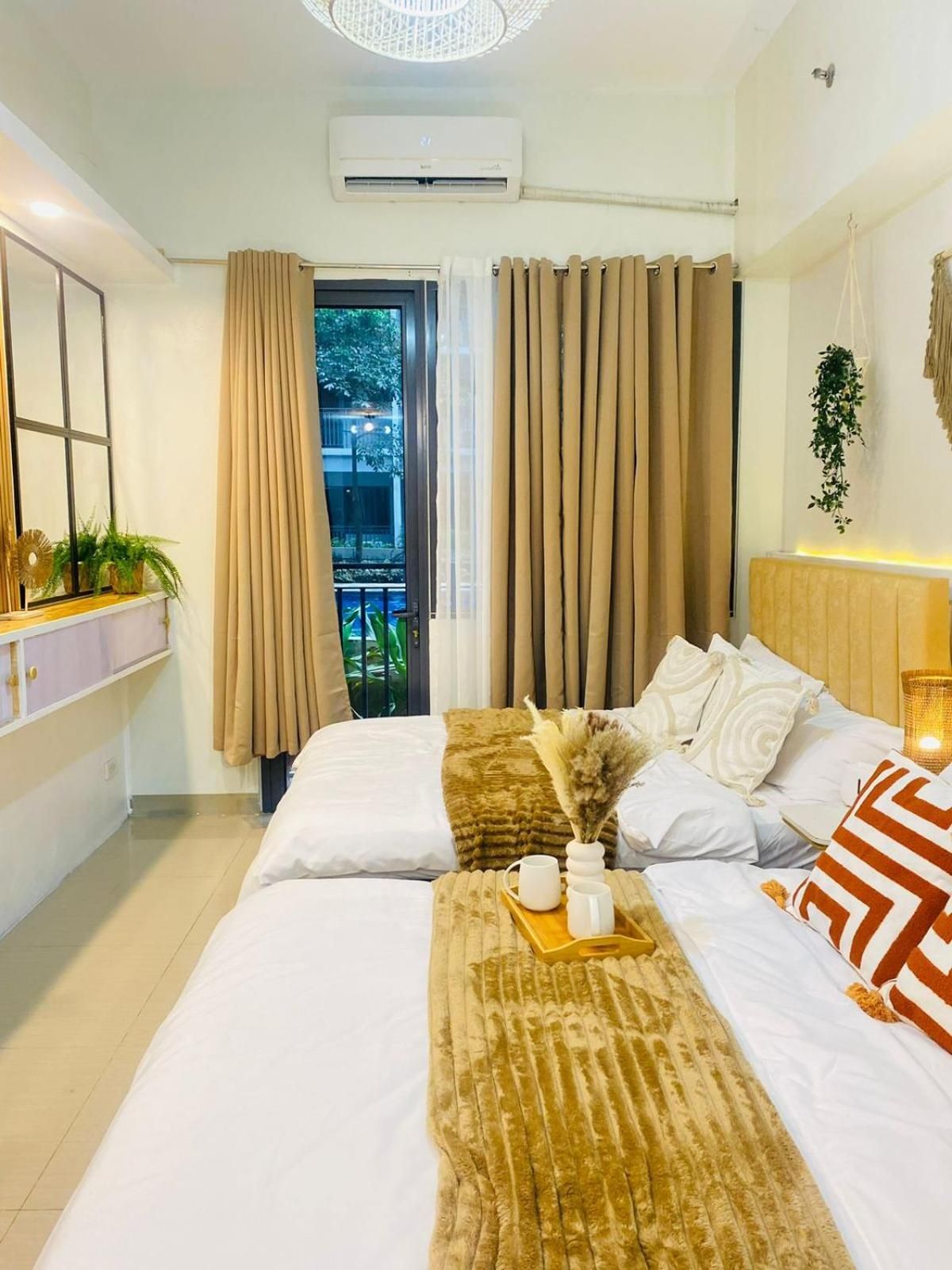Suite with Balcony