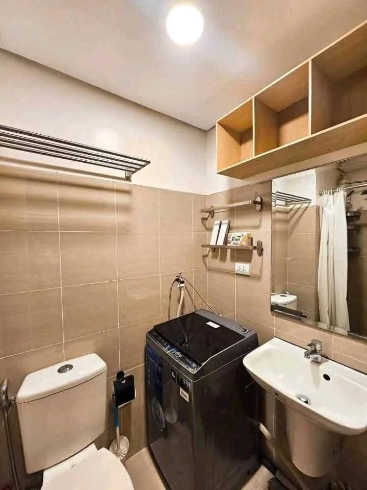 Apartment with City View