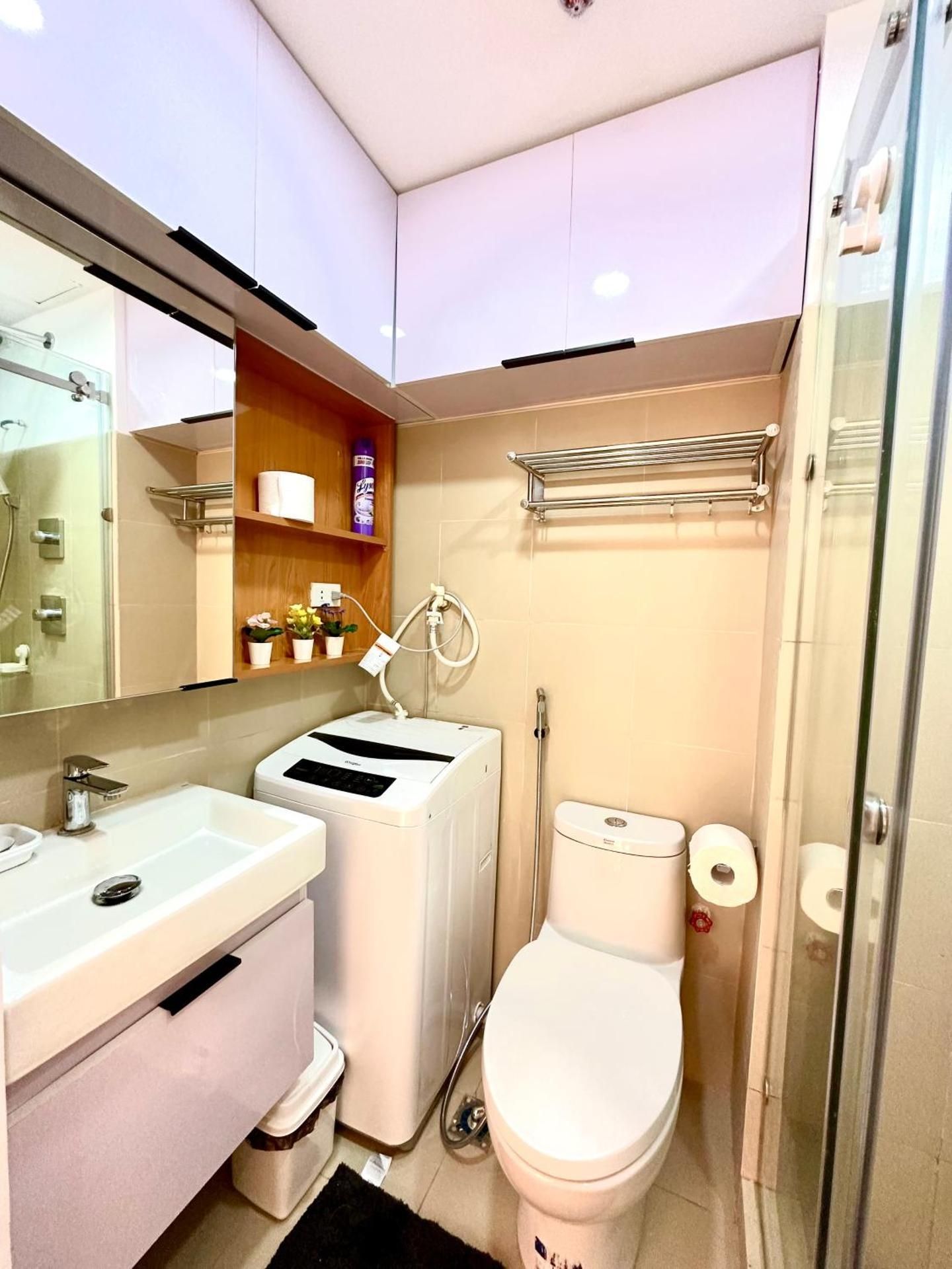 Suite with City View