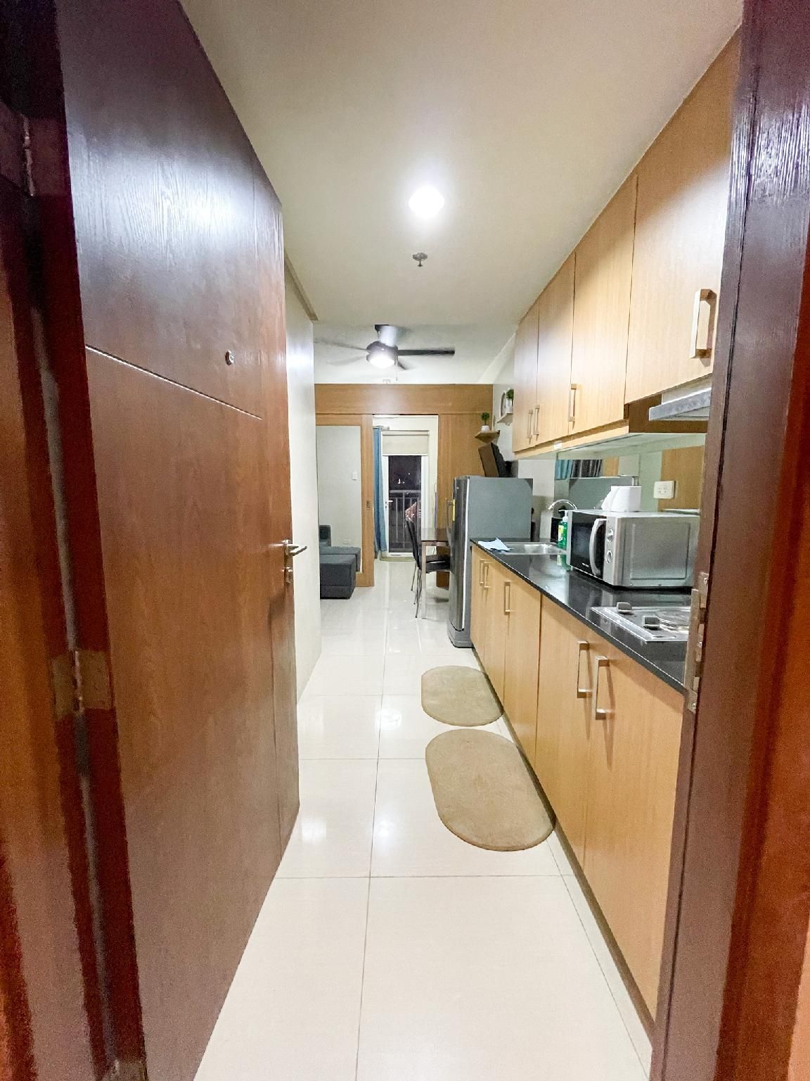 Amour Staycation Shell residences 