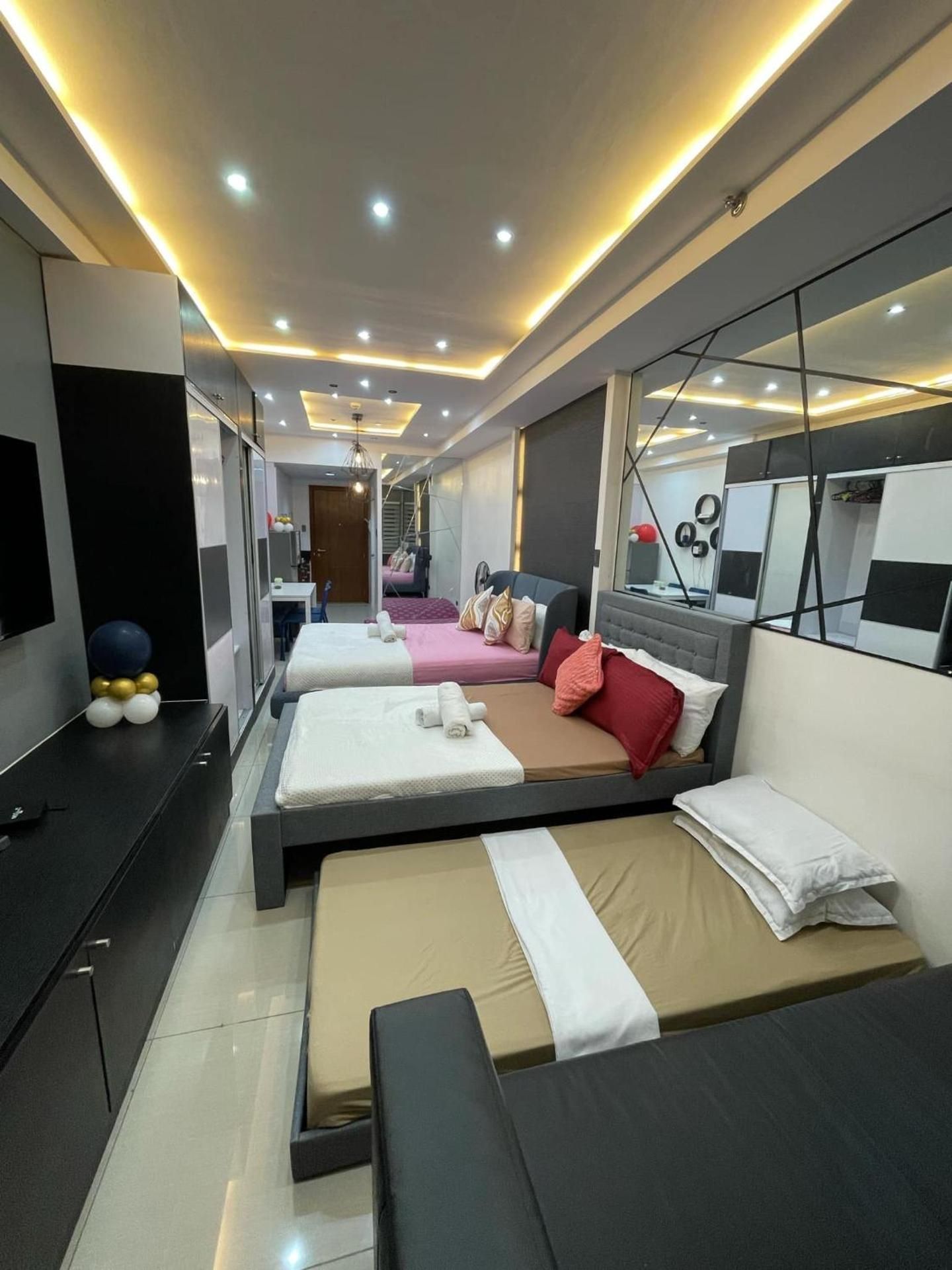 Family Room with Sea View