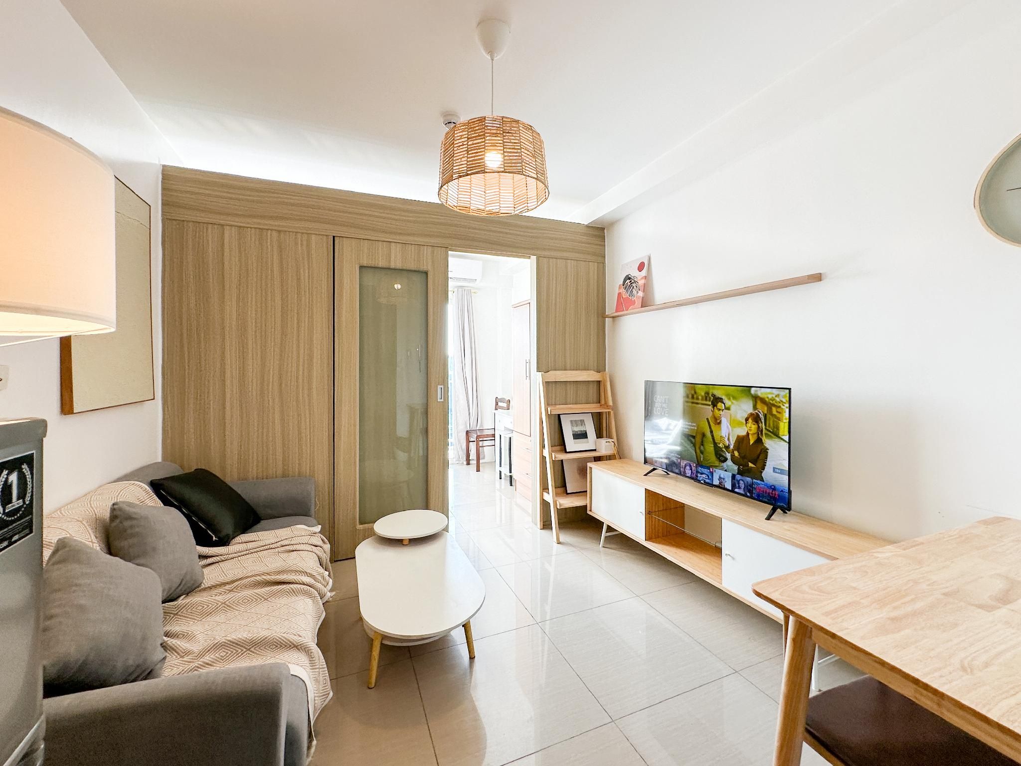 Muji Style| Standard One Bedroom With Balcony