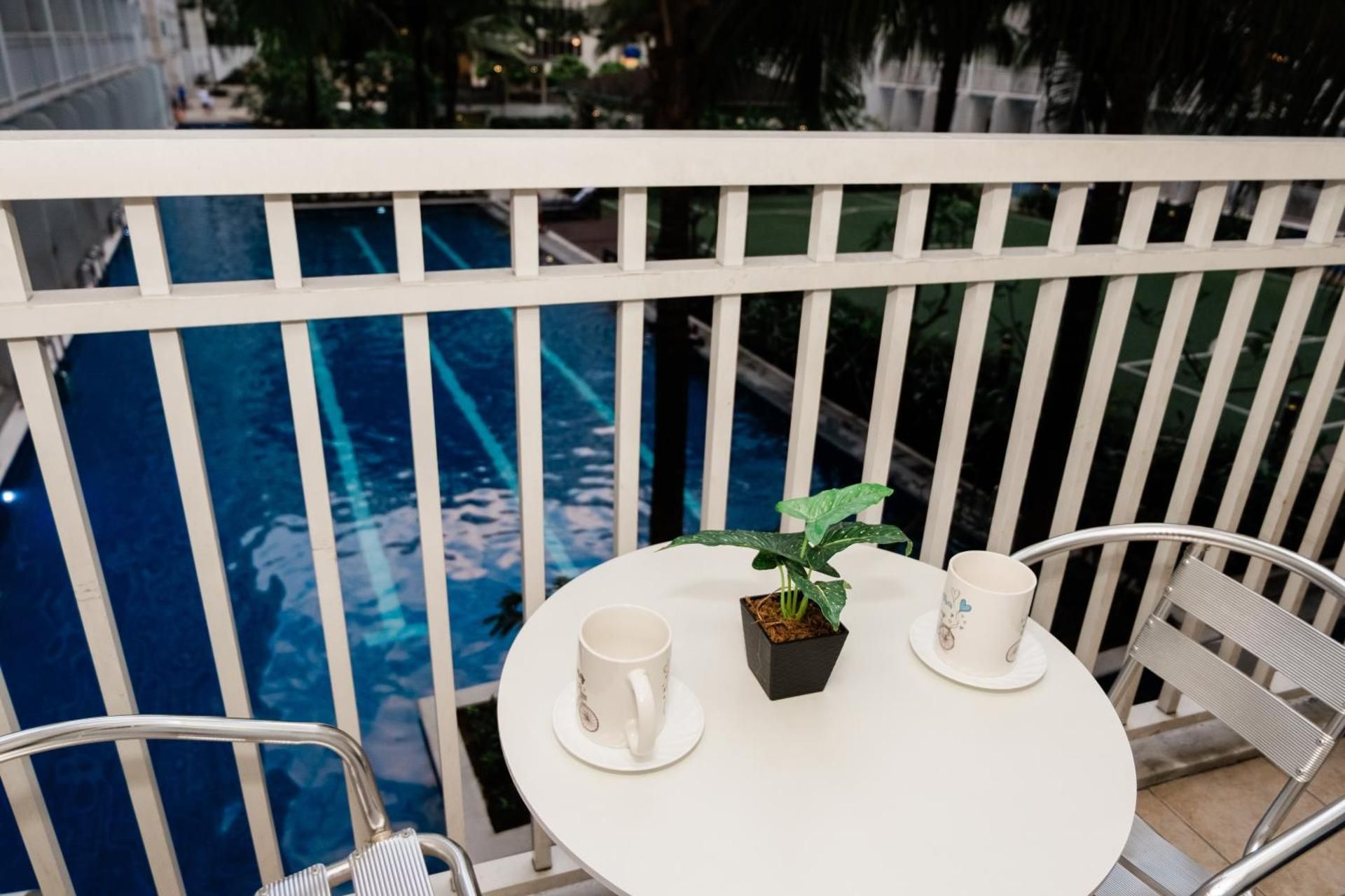 Apartment with Balcony