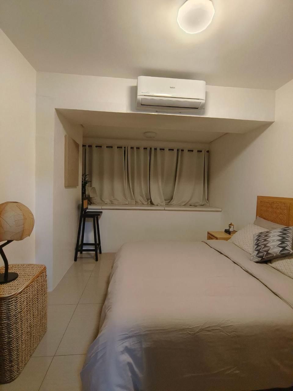 Barkada Pamilya BnB by Metro Staycation Apartment