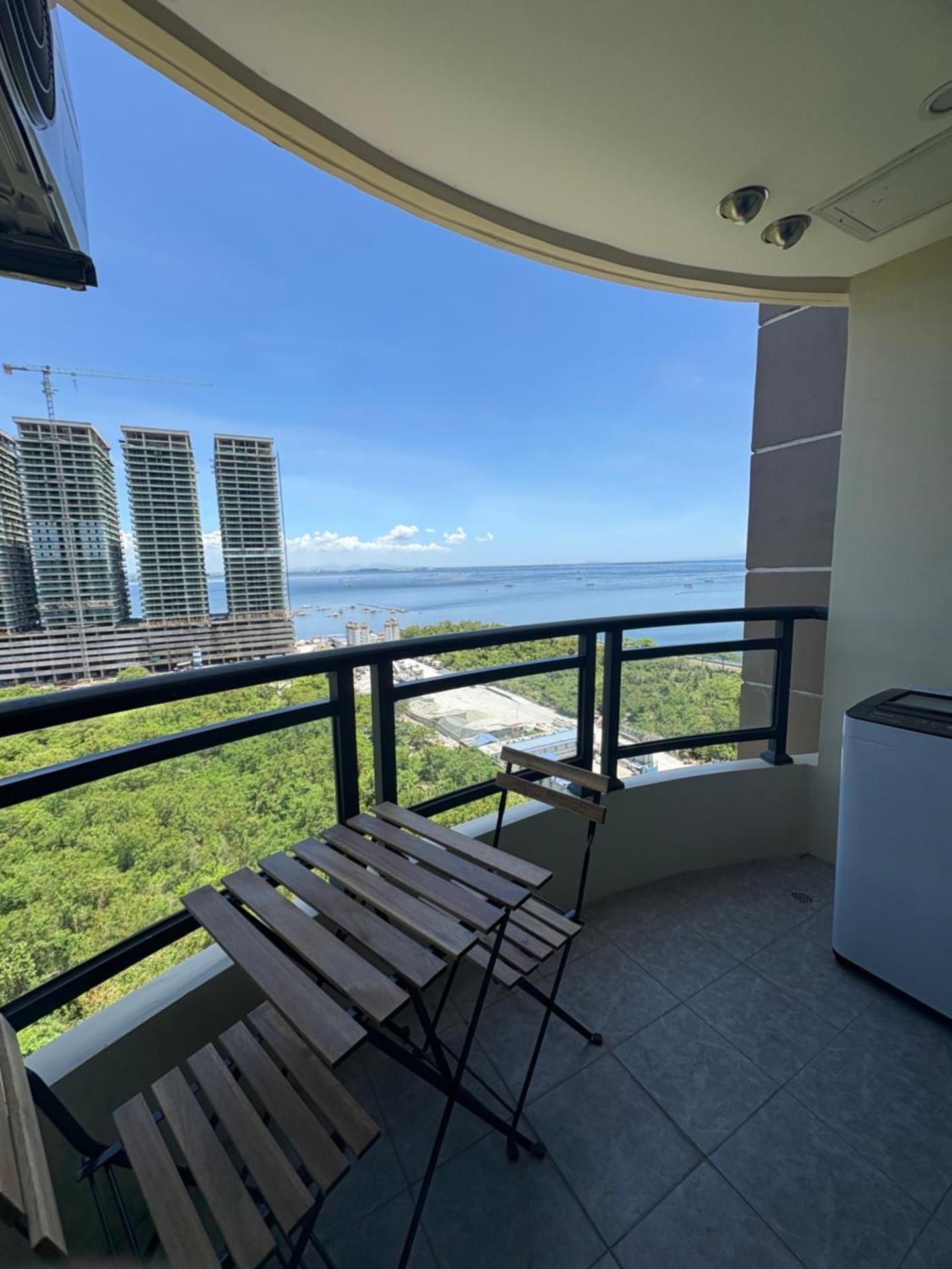 Studio with Sea View
