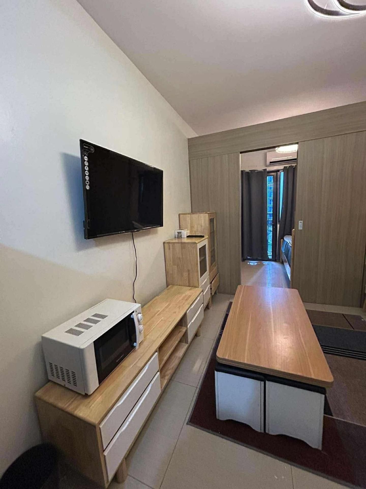 Superior One-Bedroom Apartment
