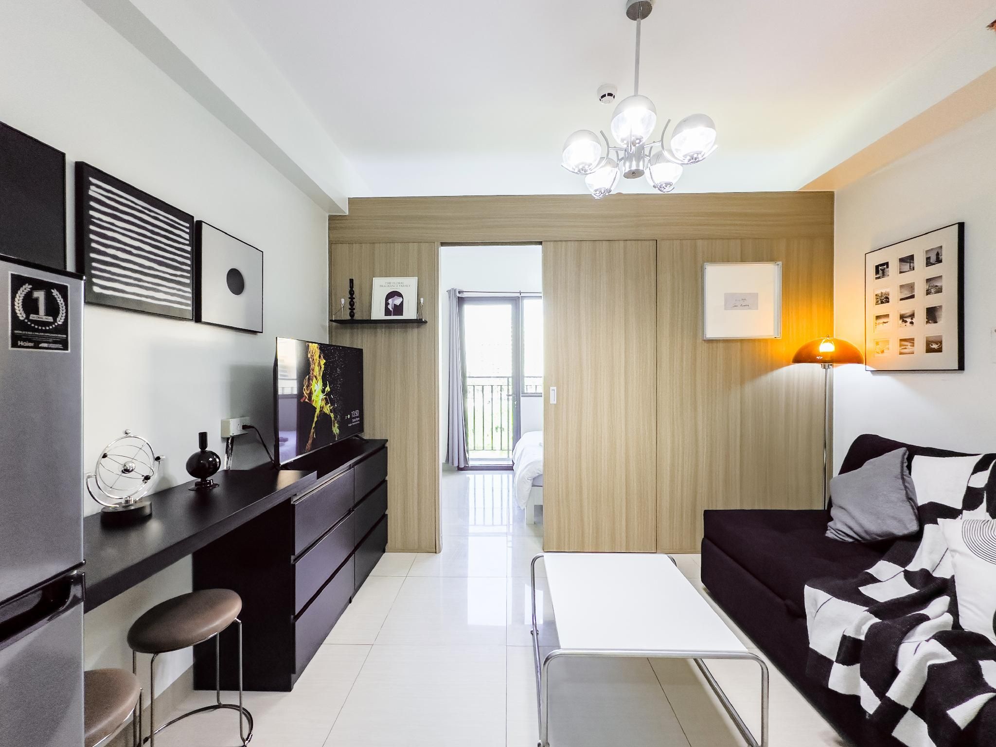 Bauhaus Style | Standard One Bedroom With Balcony