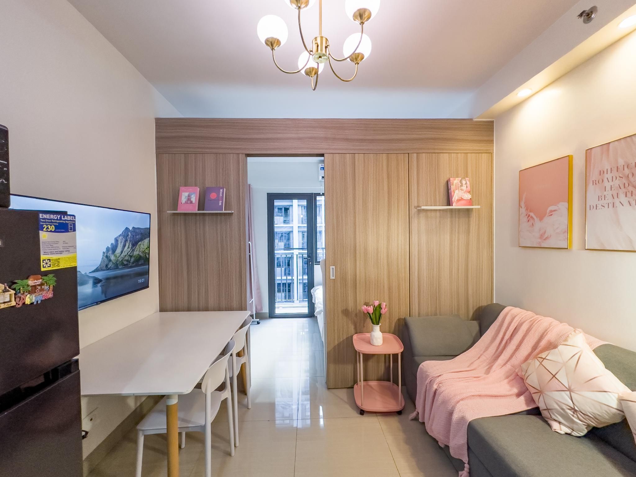 Romantic Style - Comfy Suite with Balcony
