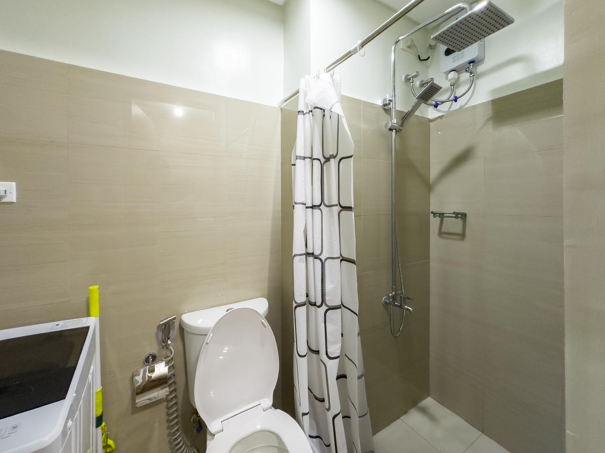 Designer Style| Standard One Bedroom With Balcony