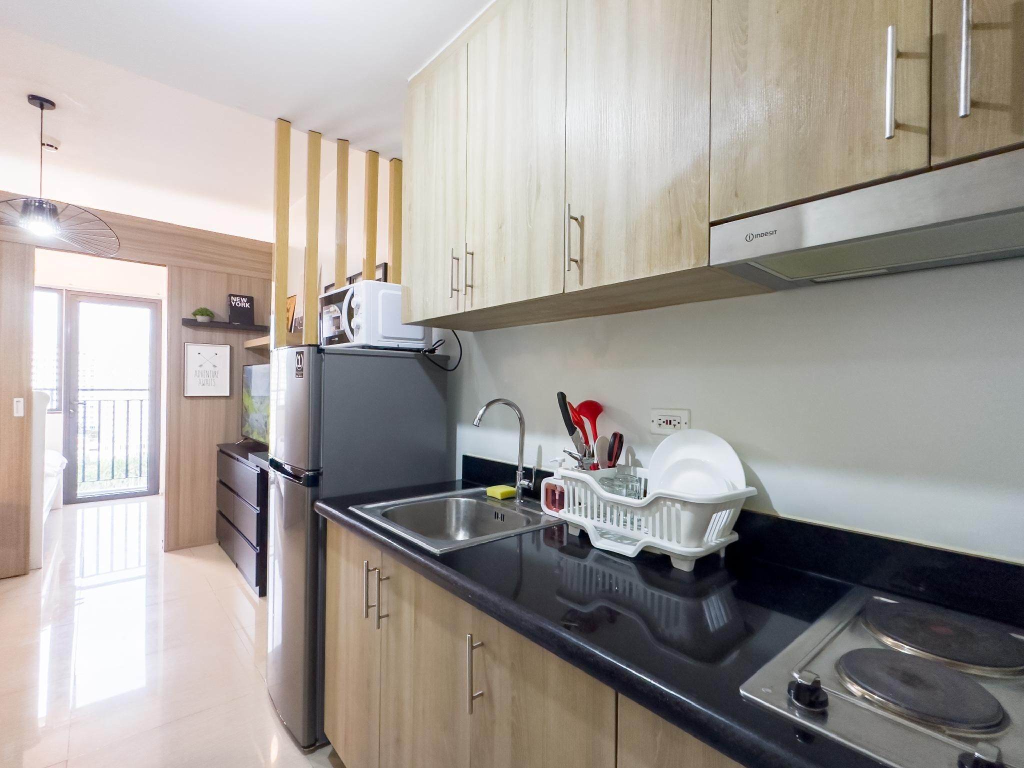 Modern Style - Luxury Suite with Balcony