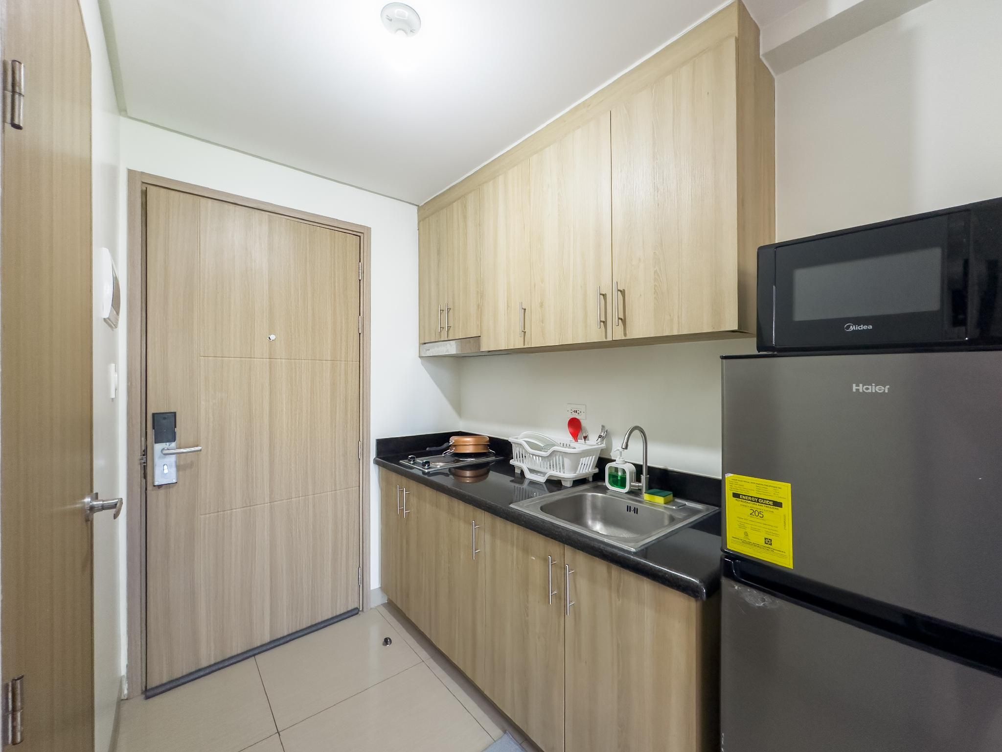 Bauhaus Style | Standard One Bedroom With Balcony