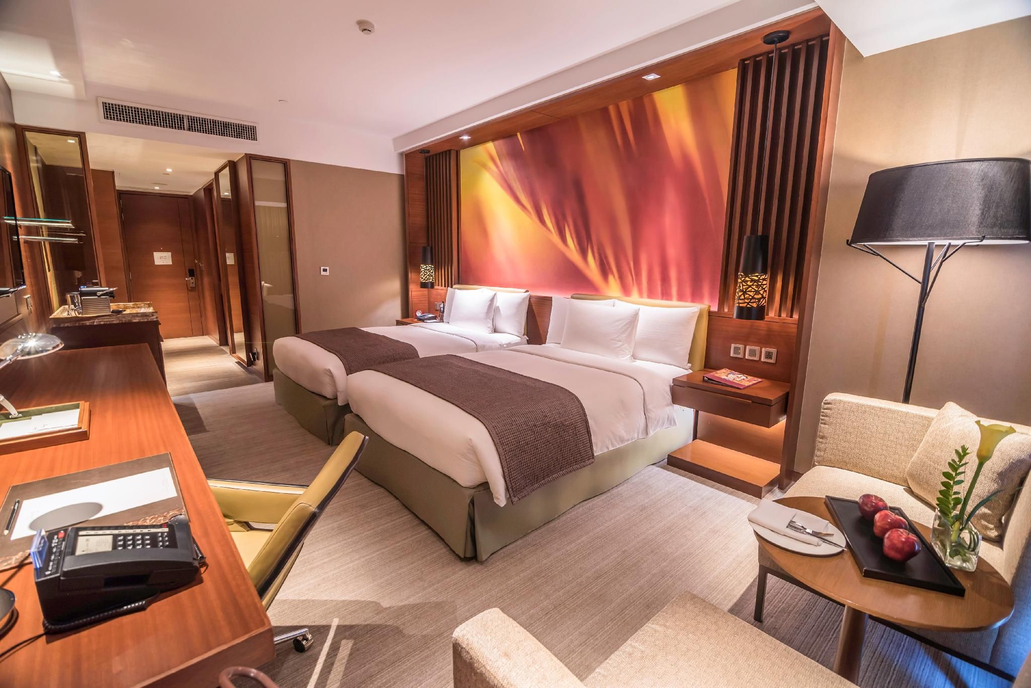 Continental Club Twin