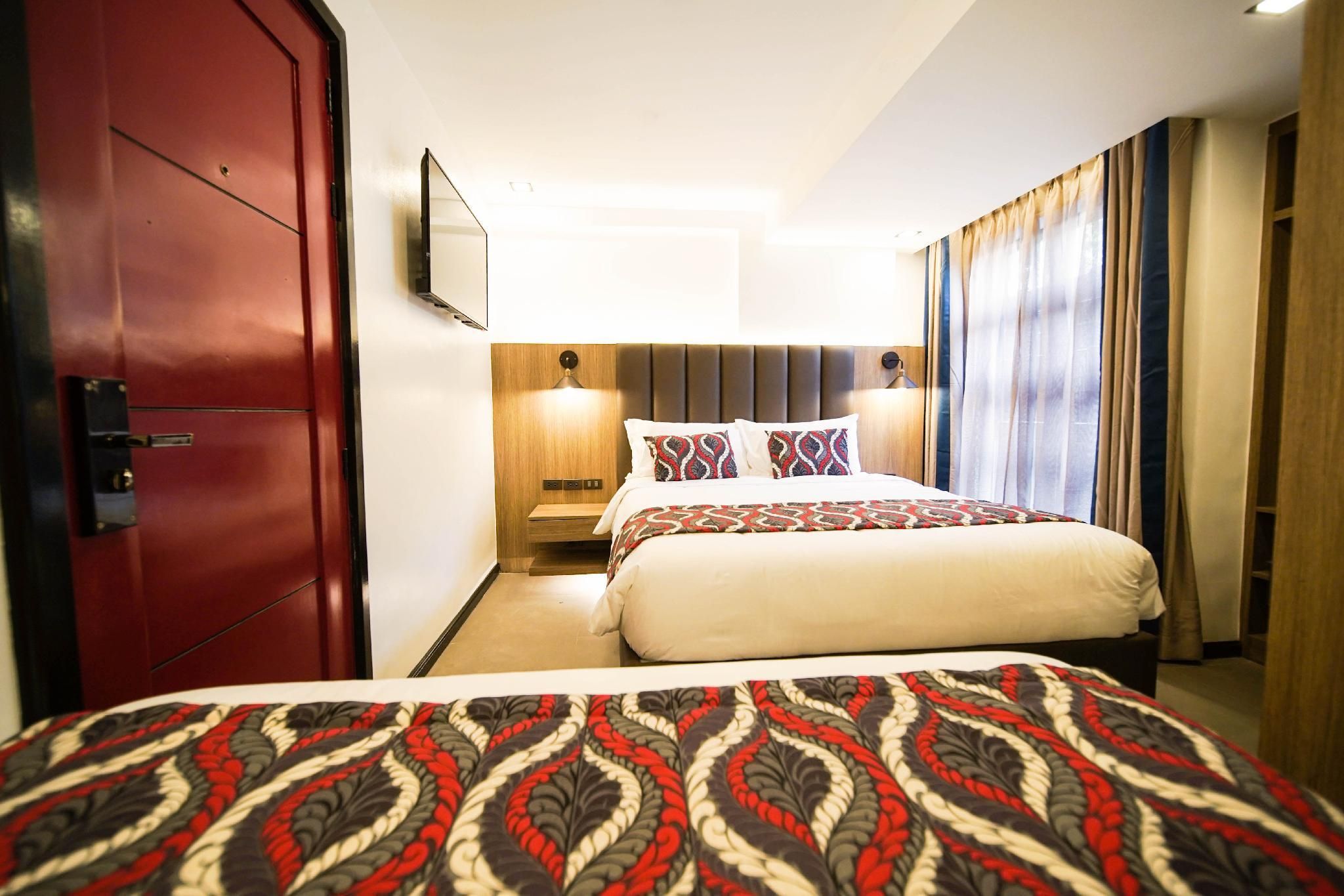 Triple Room