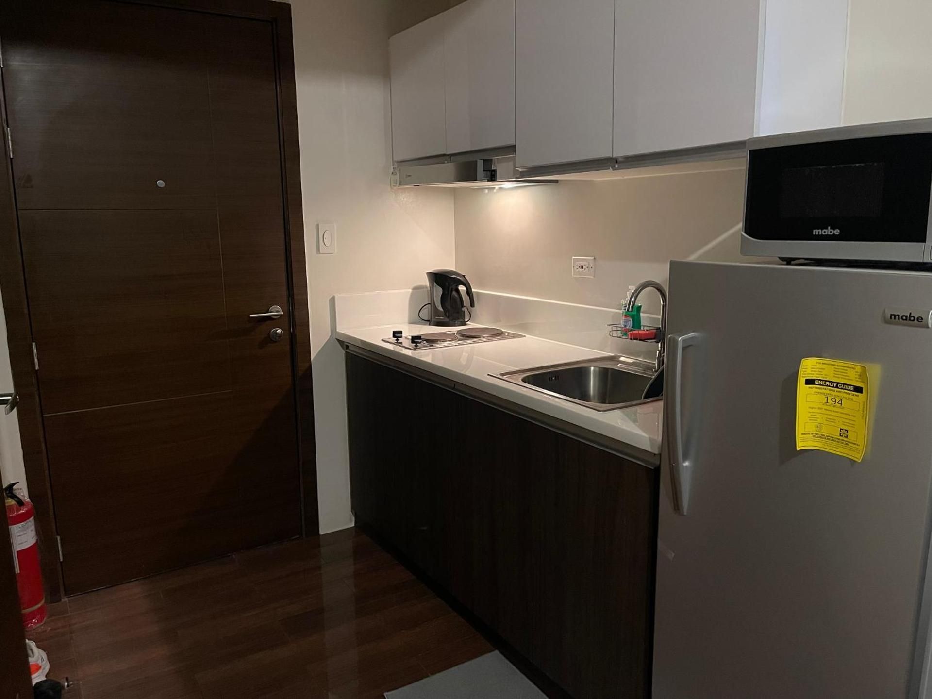 One-Bedroom Apartment - Non-Smoking