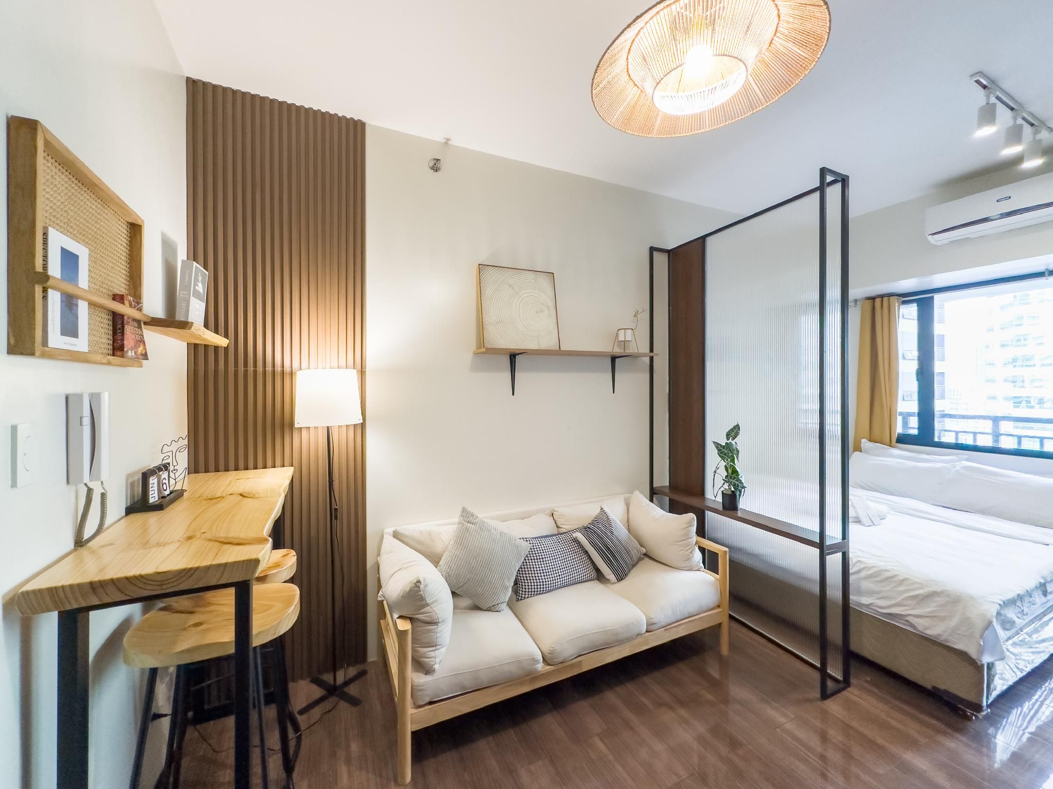 GemstoneBR II@SMDC Air Residences Light Luxury Style | One Bedroom with Balcony Facing Pool