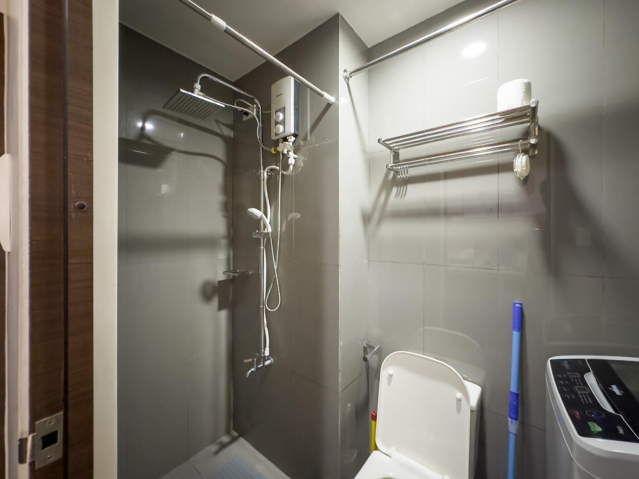 Modern Style | Superior One Bedroom Facing CBD