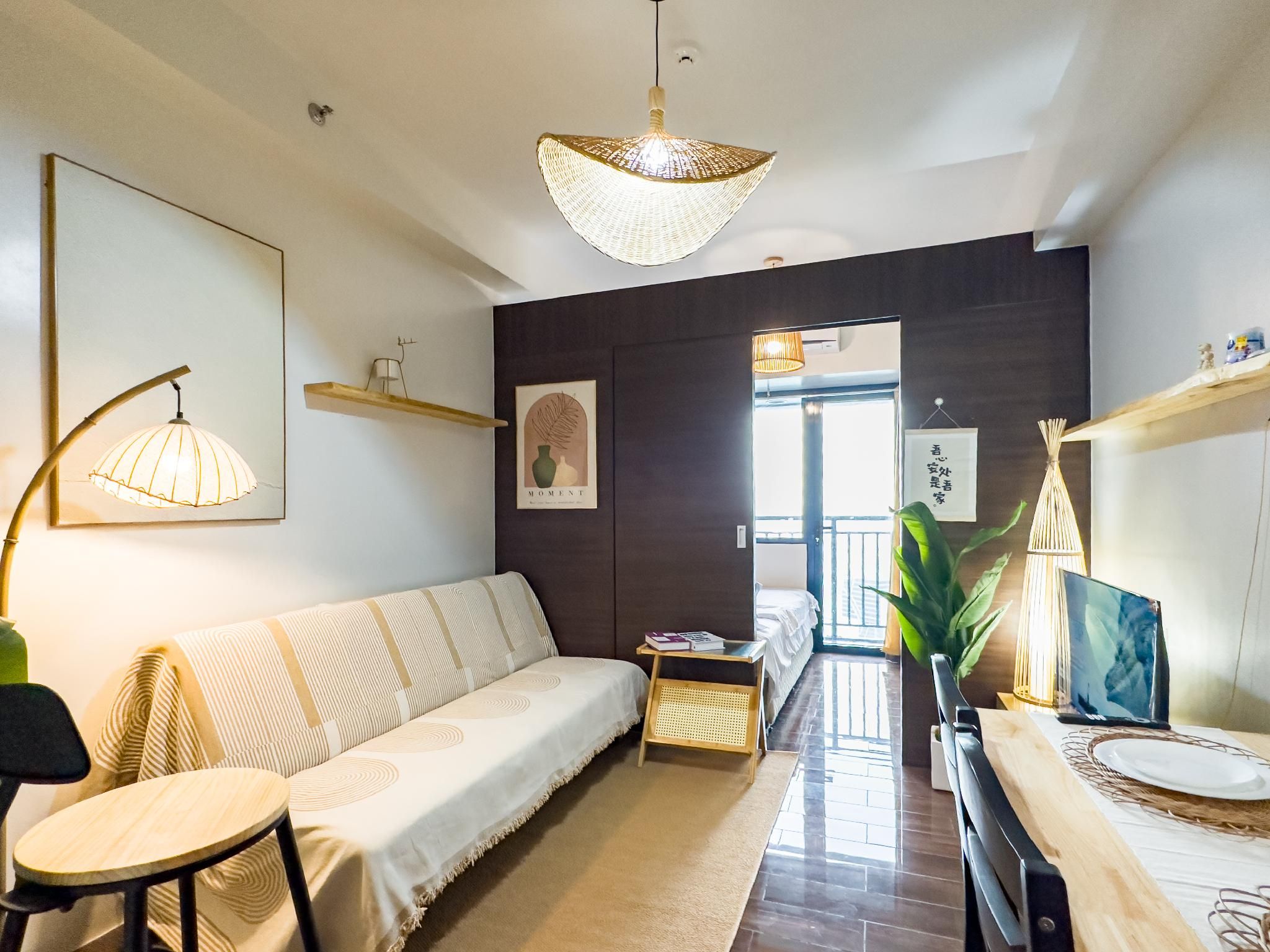 Muji Style | Classic One Bedroom with City View