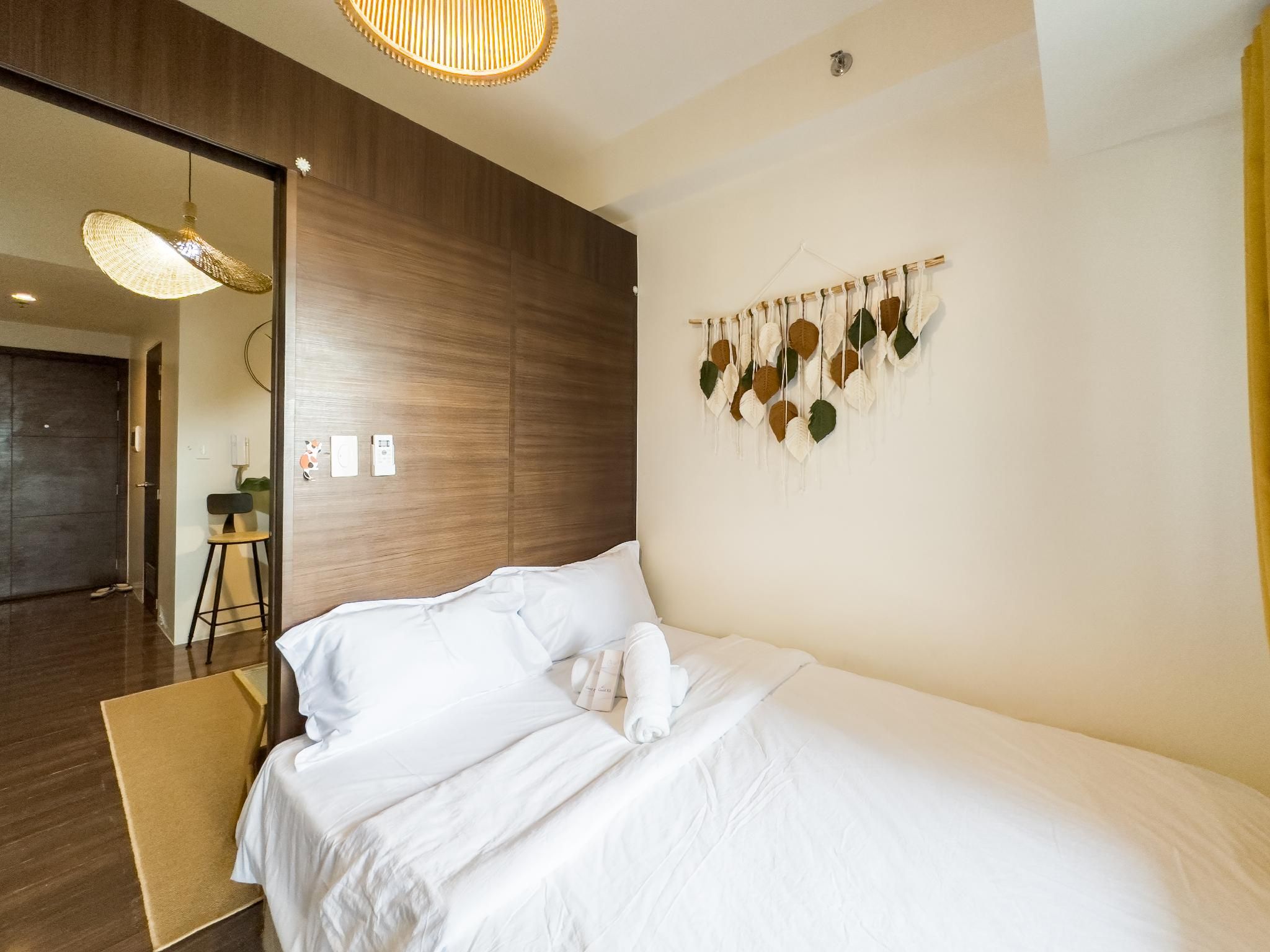 Muji Style | Classic One Bedroom with City View
