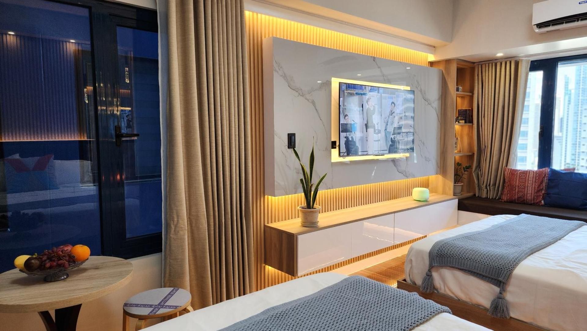 Deluxe Family Room
