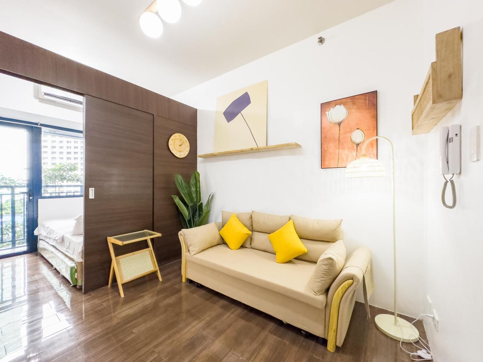 Wooden Style | One Bedroom With Balcony Facing Pool