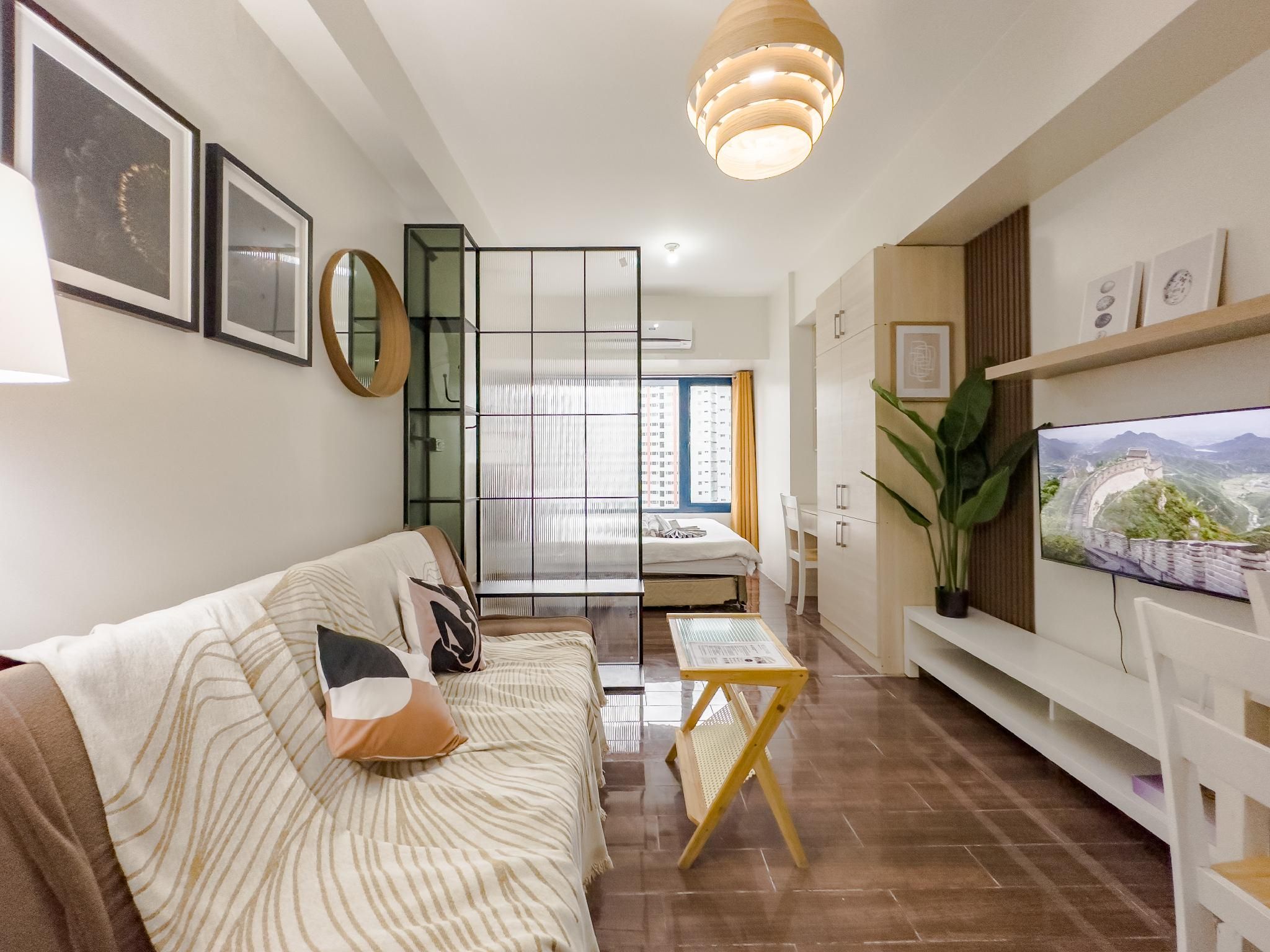 Light Luxury Style | One Bedroom Facing CBD