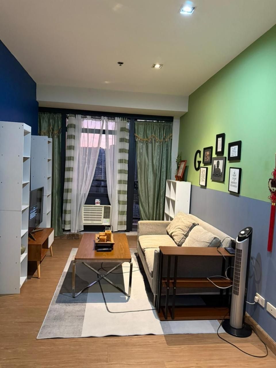 Deluxe One-Bedroom Apartment with City View