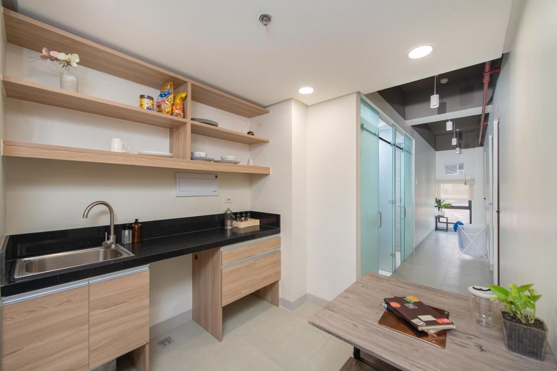 8 Mixed Dorm Bed with Private Bathroom