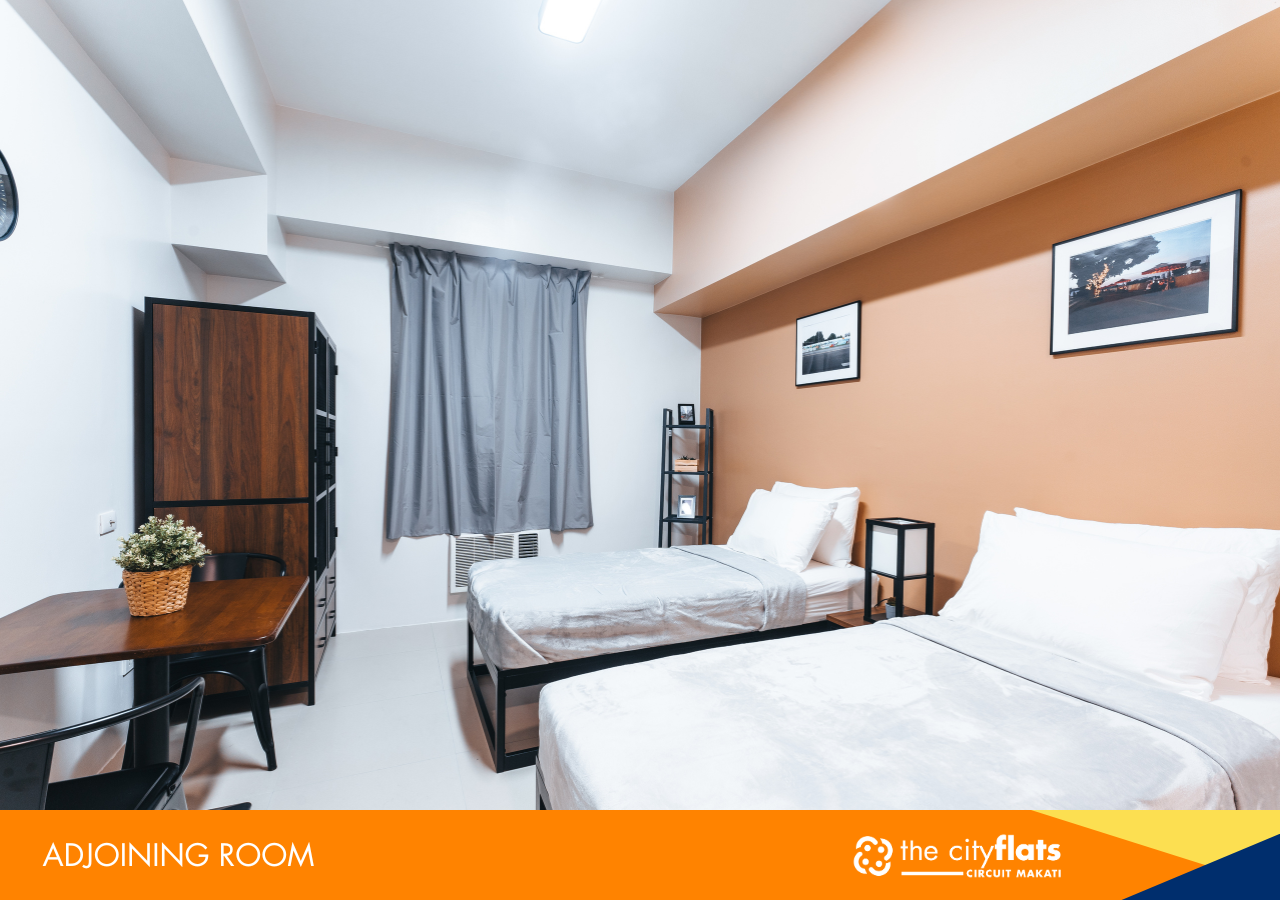 Adjoining 2 Twin Rooms for 4 People - Non-Smoking