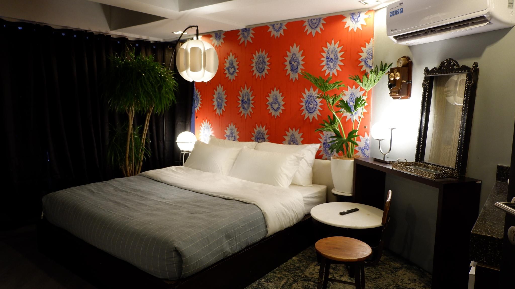 Executive Room