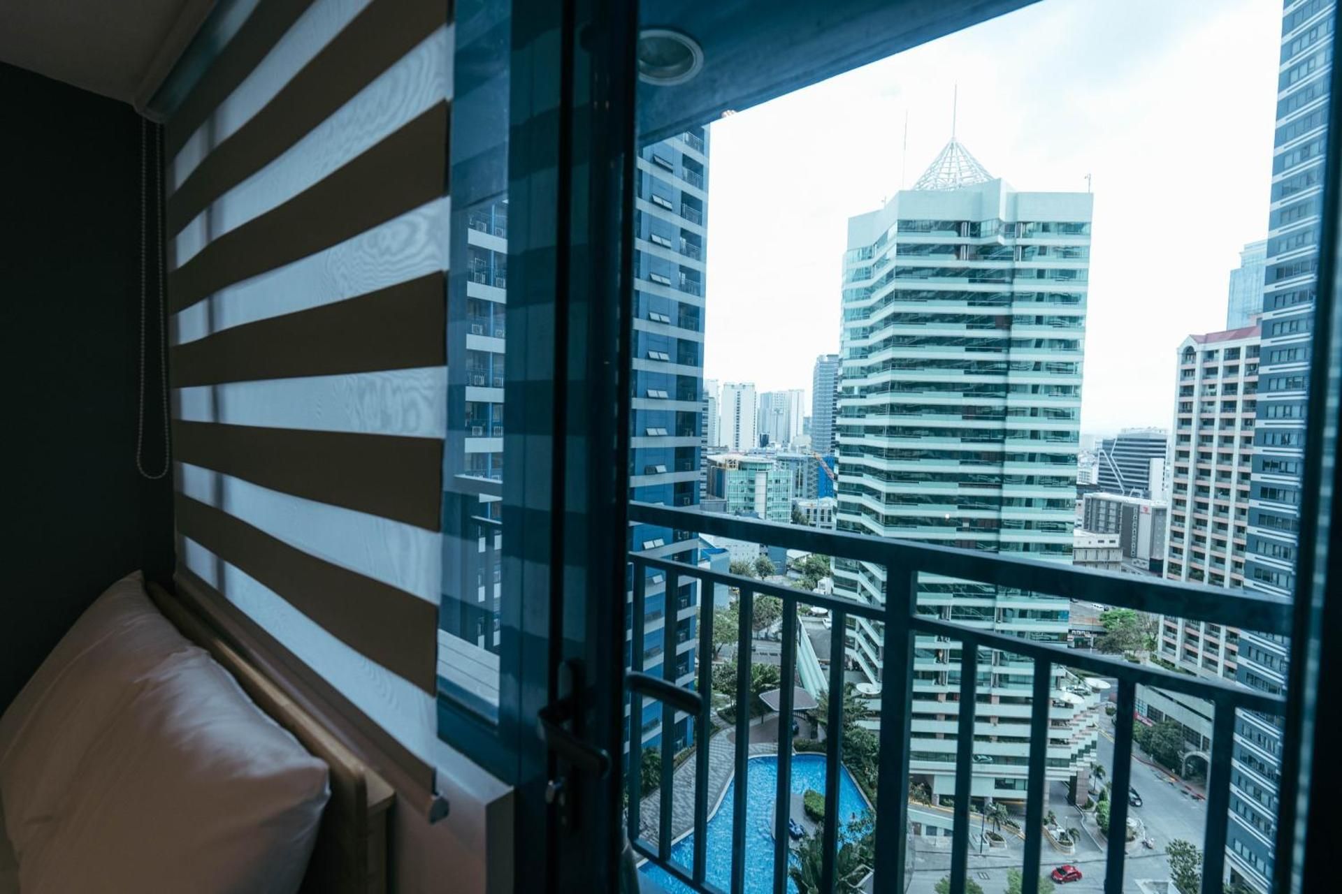 Suite with City View