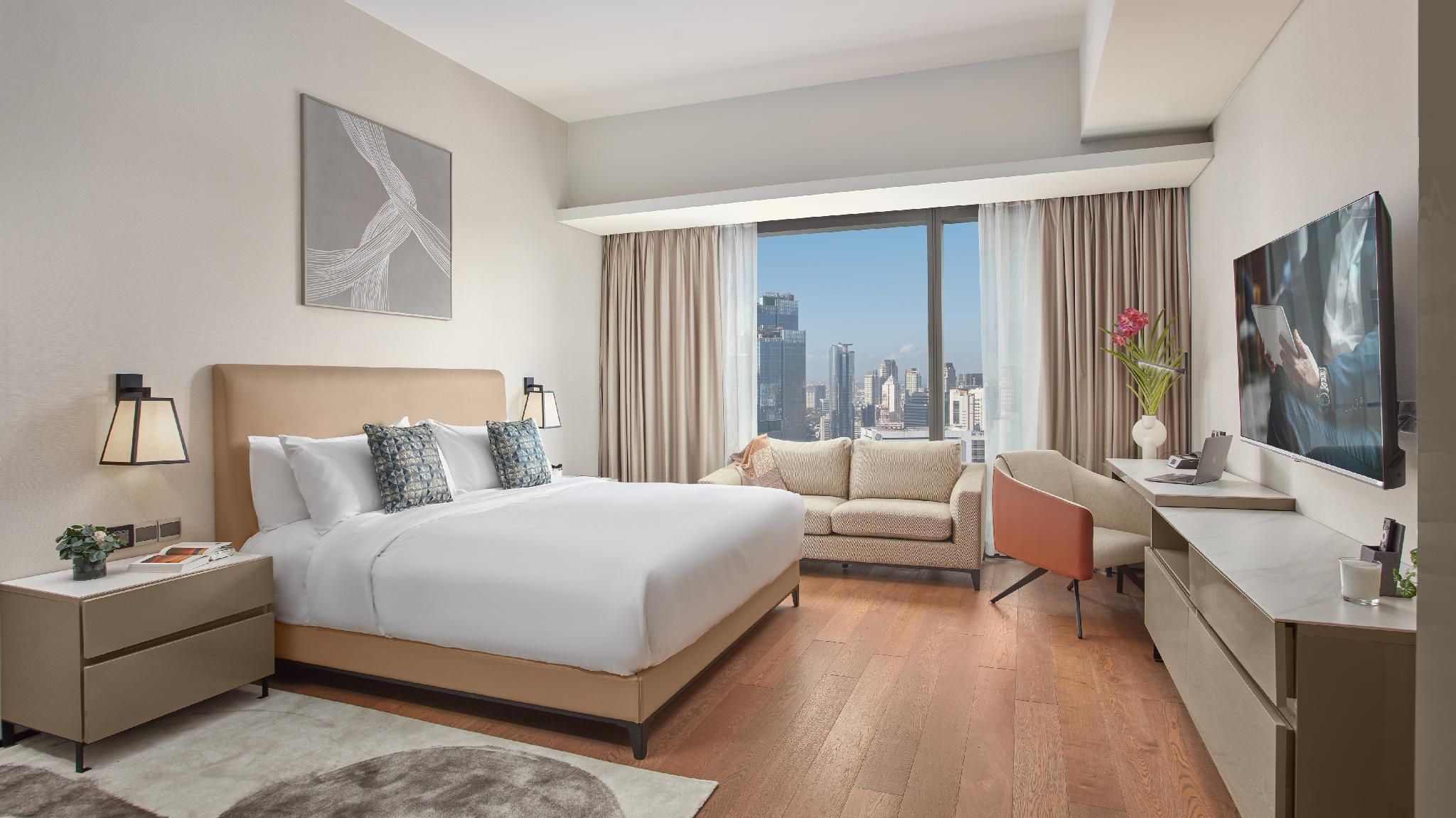 Oakwood Makati Avenue Studio Premier