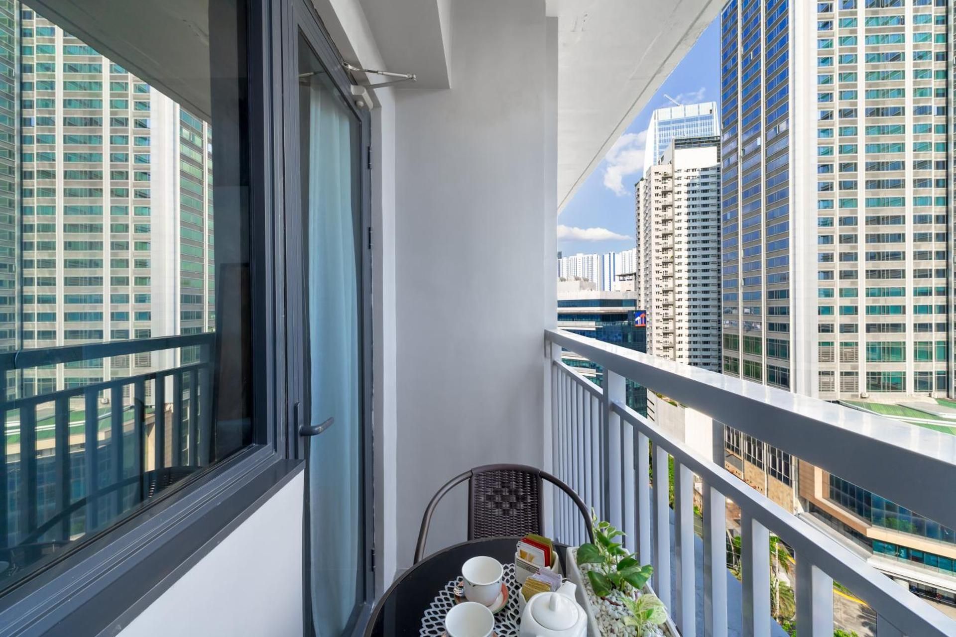 Apartment with View and Balcony